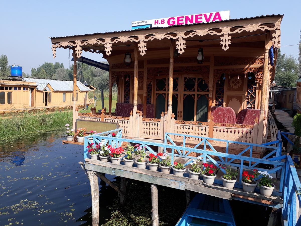 Heritage Geneva House Boat Srīnagar Zewnętrze zdjęcie
